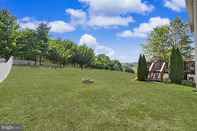 31 N ALPINE DR, York, PA 17408