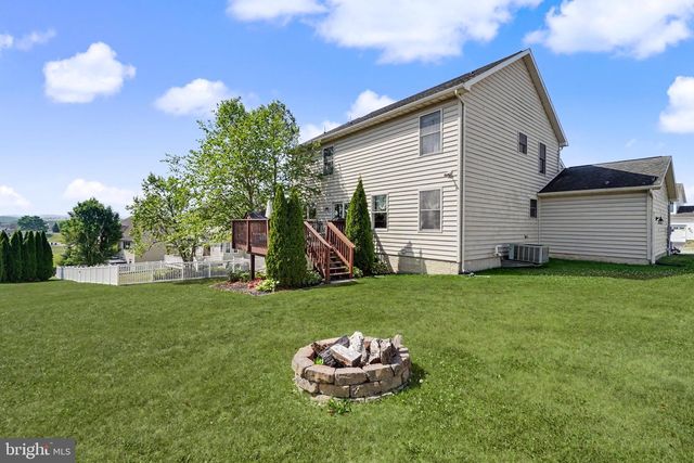31 N ALPINE DR, York, PA 17408