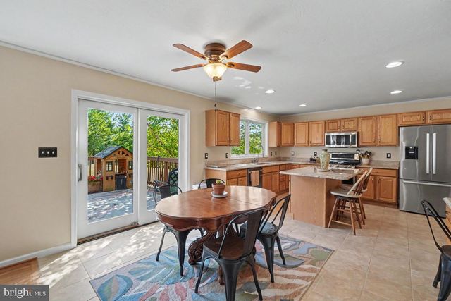 31 N ALPINE DR, York, PA 17408