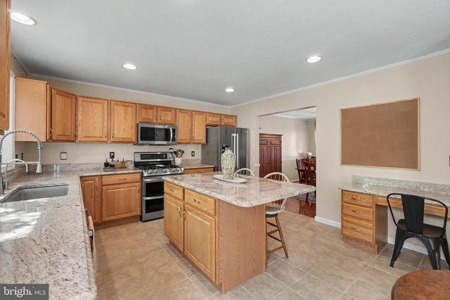 31 N ALPINE DR, York, PA 17408