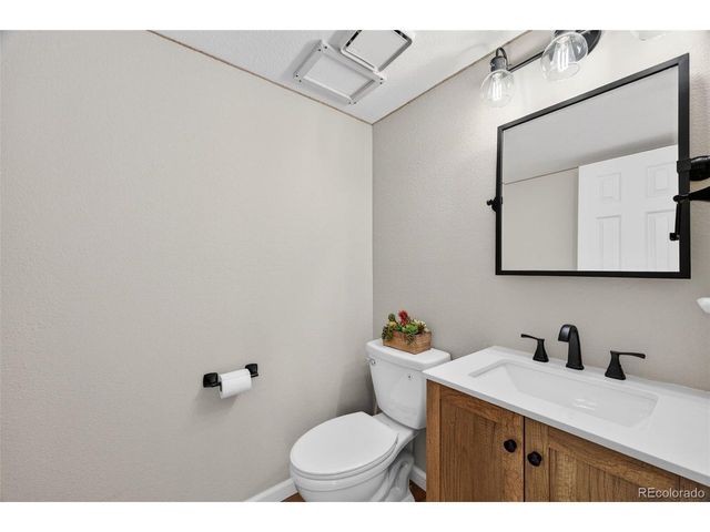 12995 W 63rd Pl A, Arvada, CO 80004