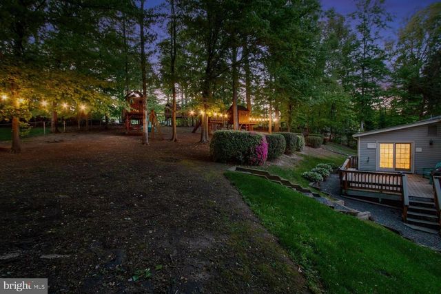 9122 STEVEN IRVING CT, Springfield, VA 22153