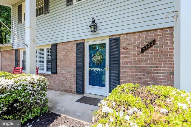 9122 STEVEN IRVING CT, Springfield, VA 22153