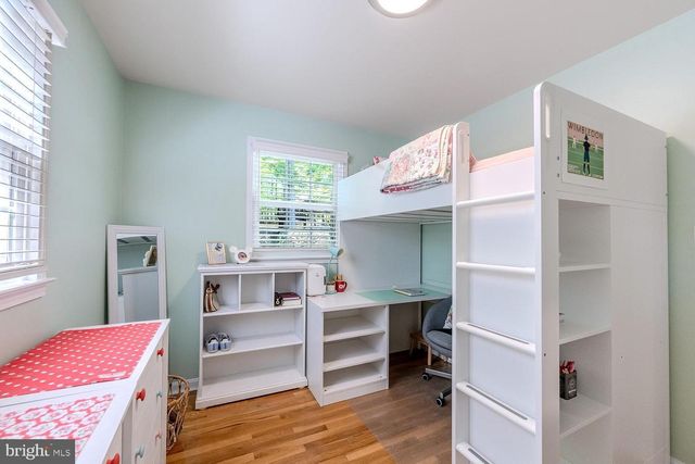 9122 STEVEN IRVING CT, Springfield, VA 22153