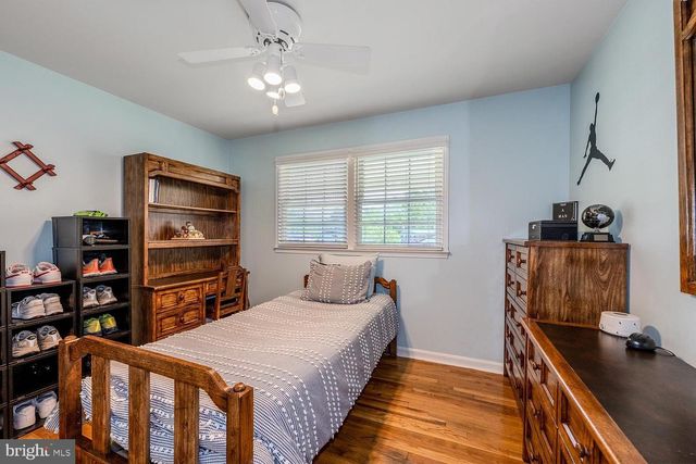 9122 STEVEN IRVING CT, Springfield, VA 22153