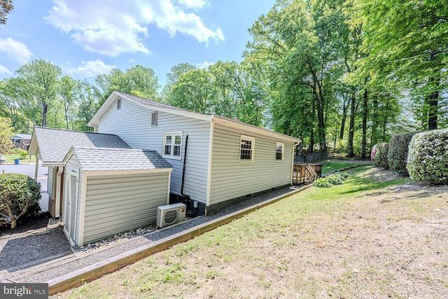9122 STEVEN IRVING CT, Springfield, VA 22153