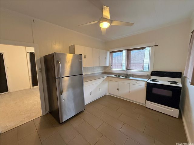 2158 Kanealii Avenue, Honolulu, HI 96813