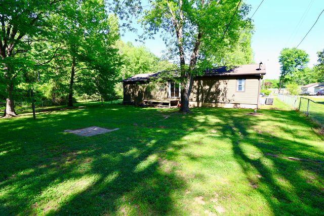 5701 Oakhaven Drive, Paducah, KY 42003