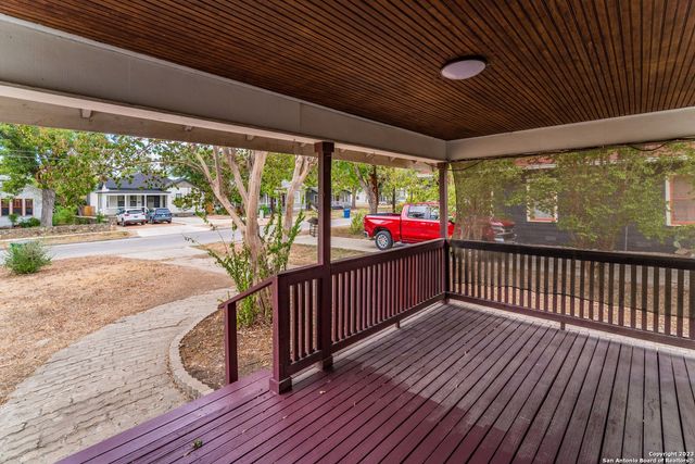 469 E Magnolia Ave, San Antonio, TX 78212