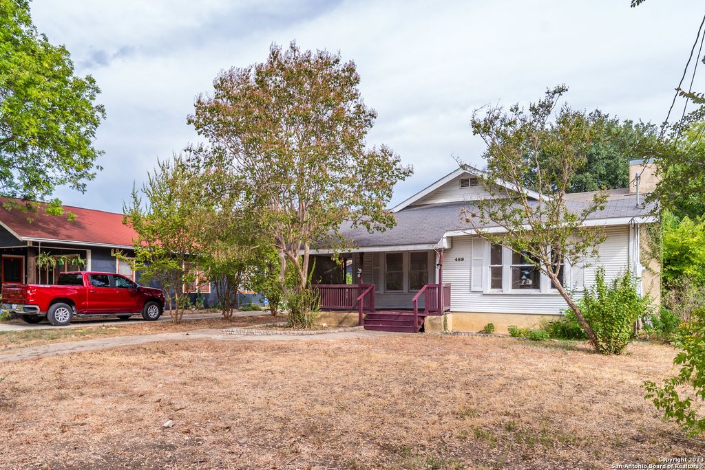 469 E Magnolia Ave, San Antonio, TX 78212