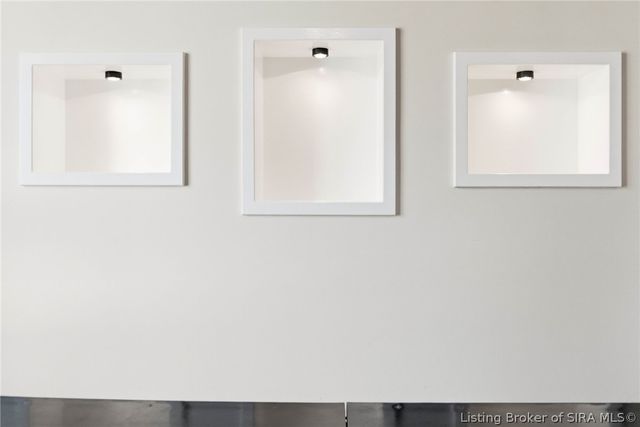 12306 Pinehurst Court, Sellersburg, IN 47172