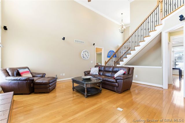 12306 Pinehurst Court, Sellersburg, IN 47172