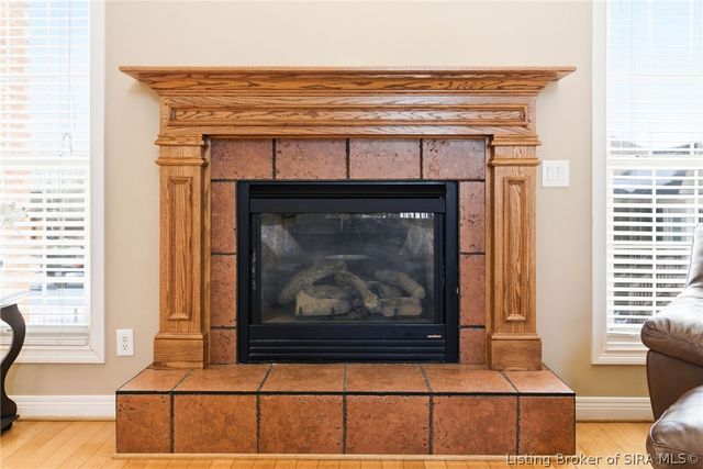 12306 Pinehurst Court, Sellersburg, IN 47172