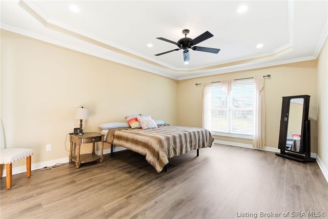 12306 Pinehurst Court, Sellersburg, IN 47172