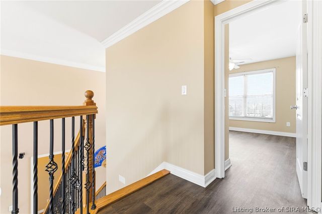 12306 Pinehurst Court, Sellersburg, IN 47172