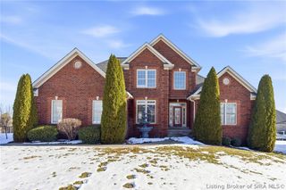 12306 Pinehurst Court, Sellersburg, IN 47172