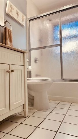 105 Nahant St 1, Lynn, MA 01902