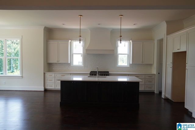2041 HIGHLAND GATE WAY, Hoover, AL 35244