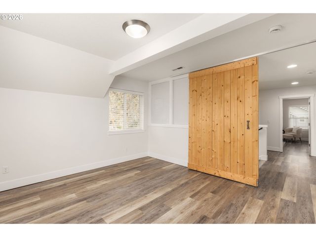 863 Ne 4TH Ave, Hillsboro, OR 97124