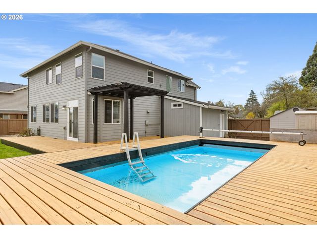 863 Ne 4TH Ave, Hillsboro, OR 97124