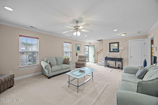 300 South Square Drive B, Winterville, NC 28590