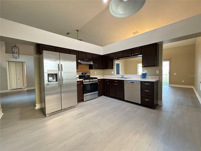 28837 RAINDANCE AVENUE, Wesley Chapel, FL 33543