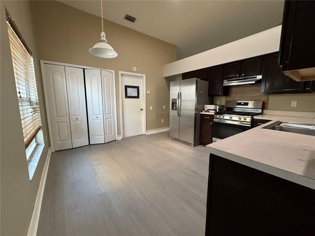 28837 RAINDANCE AVENUE, Wesley Chapel, FL 33543