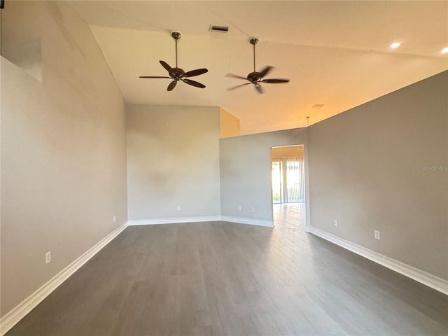 28837 RAINDANCE AVENUE, Wesley Chapel, FL 33543