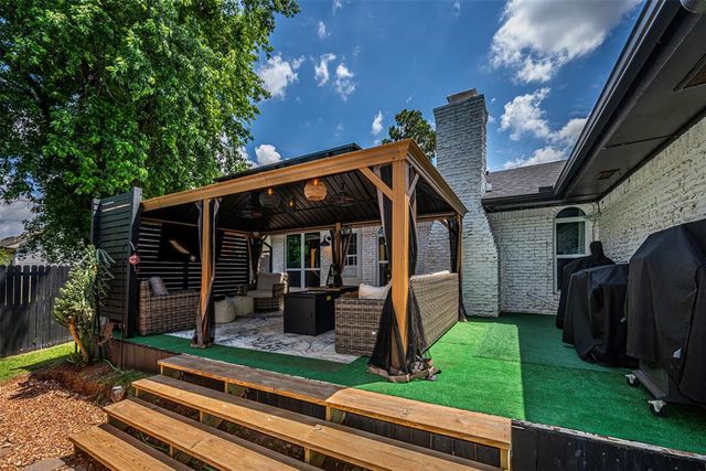 11105 Ashford Drive, Yukon, OK 73099