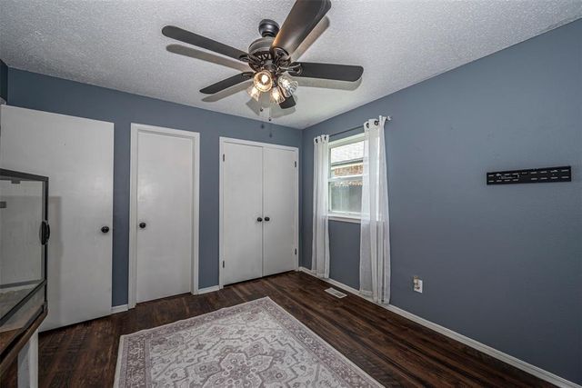 11105 Ashford Drive, Yukon, OK 73099