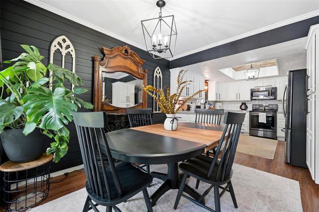 11105 Ashford Drive, Yukon, OK 73099