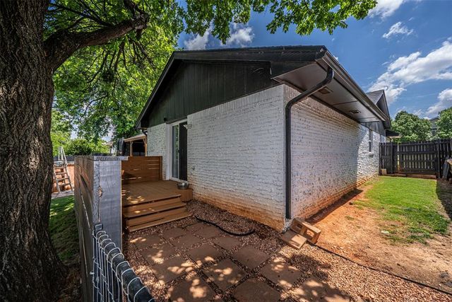 11105 Ashford Drive, Yukon, OK 73099
