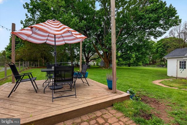 1552 MAIN ST, Mechanicsburg, PA 17055