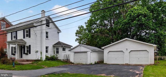 1552 MAIN ST, Mechanicsburg, PA 17055