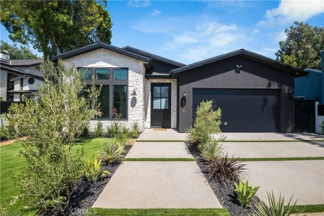 4734 Tobias Avenue, Sherman Oaks, CA 91403