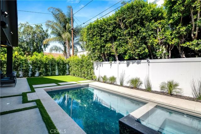 4734 Tobias Avenue, Sherman Oaks, CA 91403