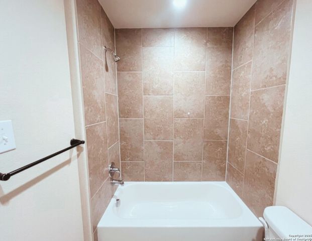 6515 Marcel, San Antonio, TX 78233