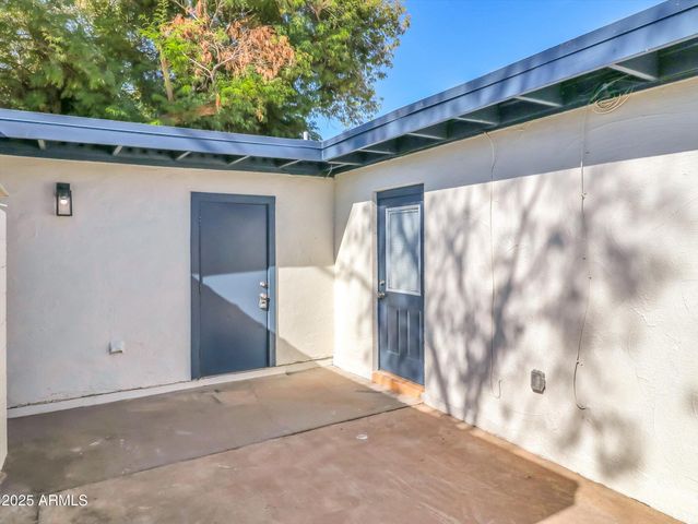 429 W LA JOLLA Drive, Tempe, AZ 85282