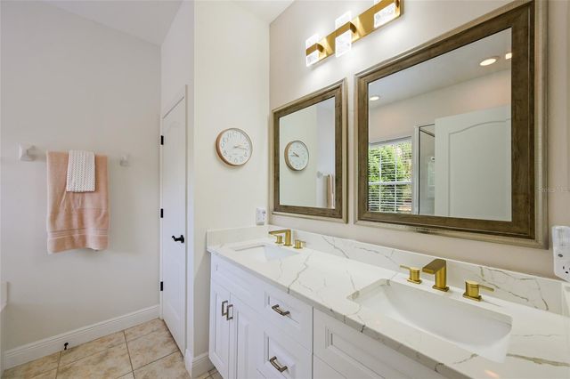 15422 HELMSDALE PLACE, Lakewood Ranch, FL 34202
