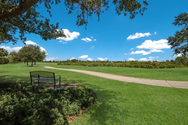15422 HELMSDALE PLACE, Lakewood Ranch, FL 34202