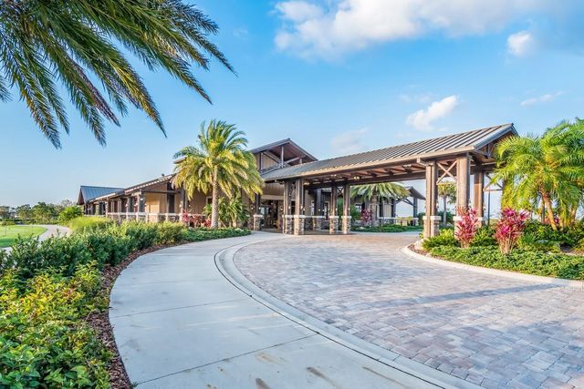 15422 HELMSDALE PLACE, Lakewood Ranch, FL 34202