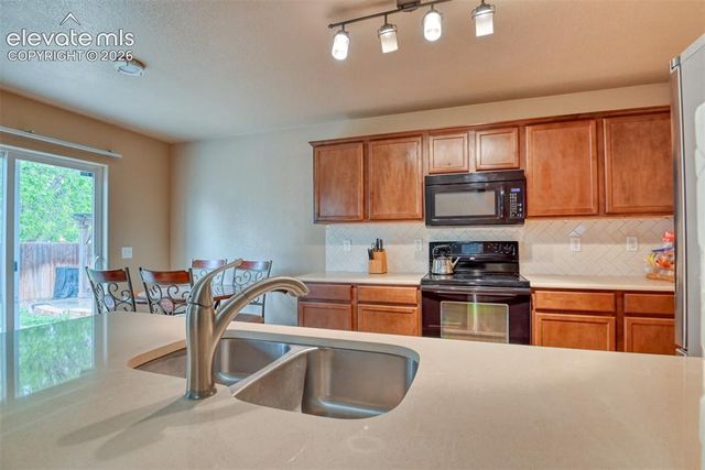 3895 Shining Star Drive, Colorado Springs, CO 80925