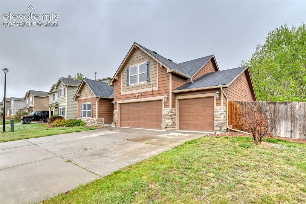3895 Shining Star Drive, Colorado Springs, CO 80925 — photo 3