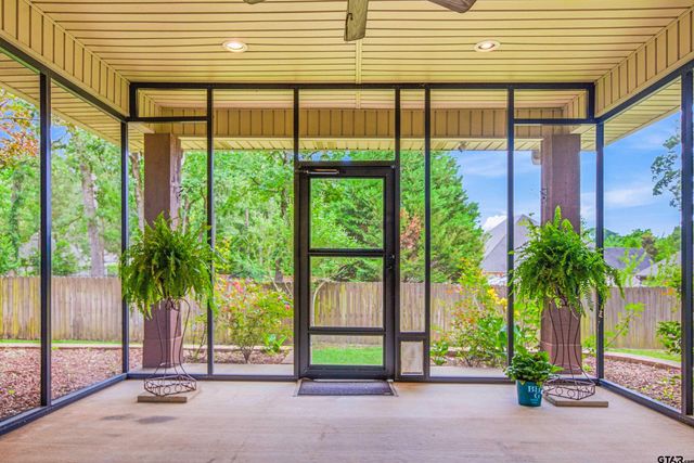 8509 Castleton Way, Tyler, TX 75703