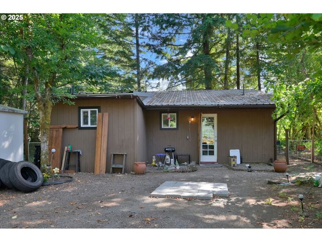 93099 MARCOLA Rd, Marcola, OR 97454