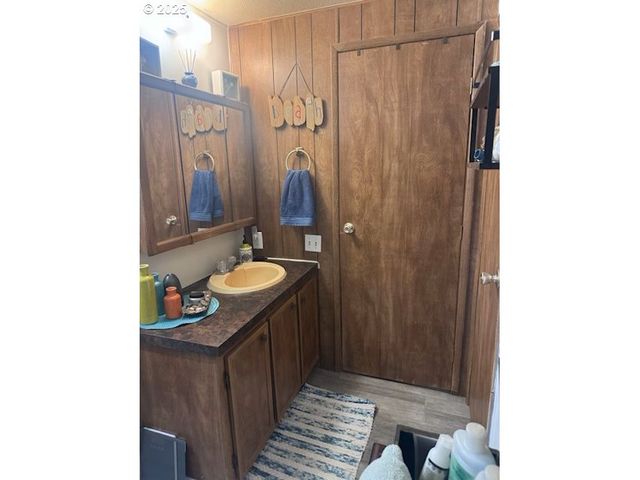93099 MARCOLA Rd, Marcola, OR 97454