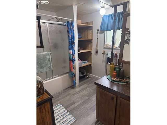 93099 MARCOLA Rd, Marcola, OR 97454