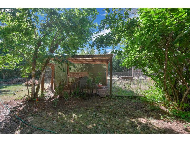 93099 MARCOLA Rd, Marcola, OR 97454