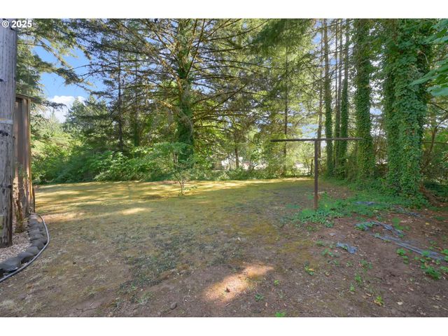 93099 MARCOLA Rd, Marcola, OR 97454