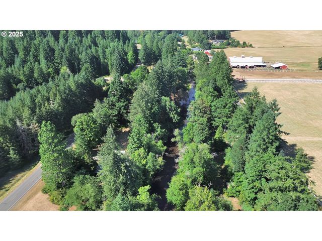 93099 MARCOLA Rd, Marcola, OR 97454